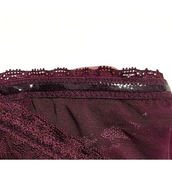 VS Victoria's Secret Lace Underwire Strapless Bandeau Bra Burgundy Small NEW - Picture 10 of 11